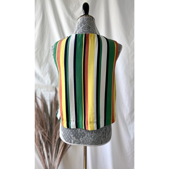 Gilli Bold Striped Sleeveless Blouse - Picture 2 of 9